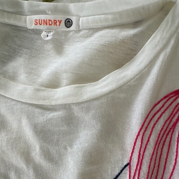 SUNDRY Women's Tee Mermaid Size Medium - Picture 3 of 3
